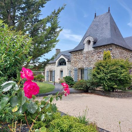Hotel Gite Belle Fontaine Angrie Exterior foto